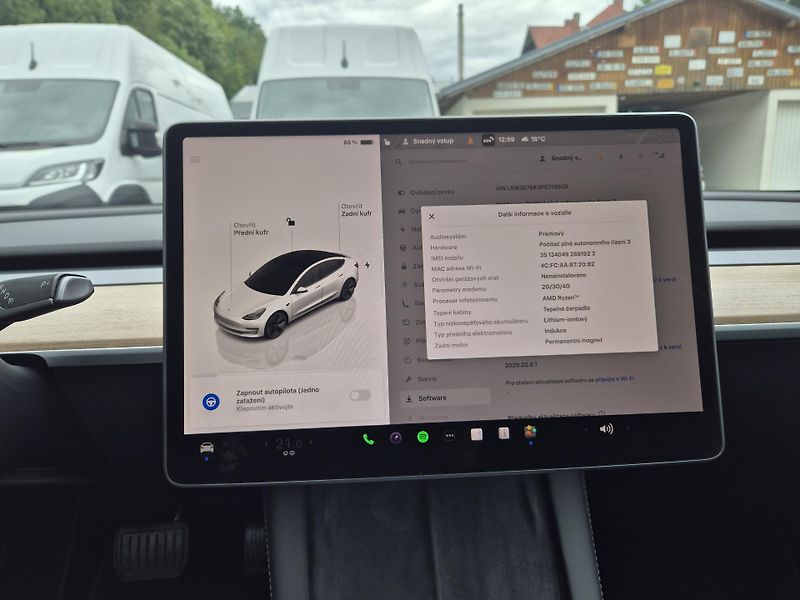 Tesla Model 3 LONG RANGE DUAL MOTOR SOH 94% - fotka 36 z 49