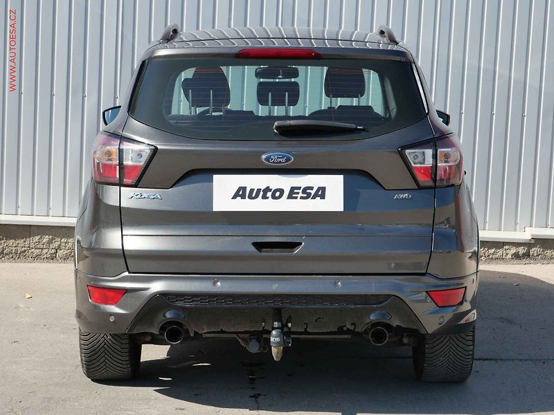 Ford Kuga (2019) 2.0 TDCi 4x4, 1.maj,ČR, AT - fotka 5 z 21