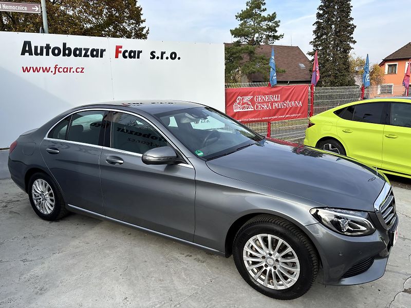 Mercedes-Benz Třídy C (2017) 180 115kW Exclusive  - fotka 4 z 28