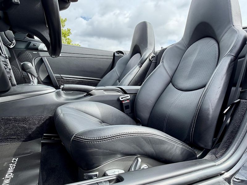 Porsche 911 (2008) S Cabrio 3.8 PDK 997.2 SportCh - fotka 14 z 67