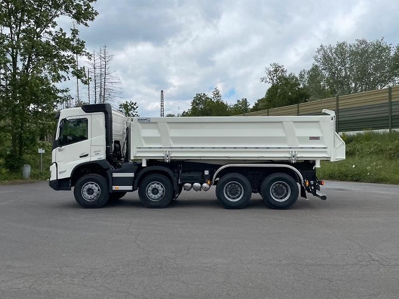 Volvo (2026) FMX 500 8x4 Bordmatik EURO 6 - fotka 6 z 19