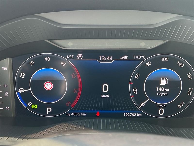 Škoda Kodiaq 2,0 TDi 140kW 7DSG 4x4 L&K - fotka 16 z 35
