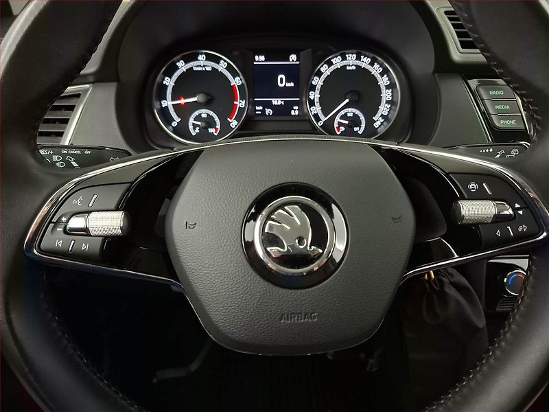 Škoda Fabia (2023) Ambition 1.0 TSI, ČR,1.maj - fotka 15 z 17