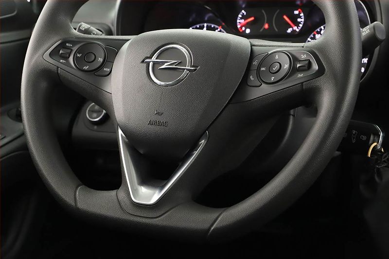 Opel Combo (2023) Edition 1.5 CDTI, 5Míst, ČR - fotka 10 z 20