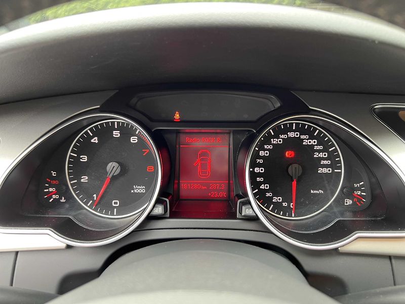 Audi A5 coupé 2.0 TFSi 132 kW BBS R19 - fotka 15 z 16