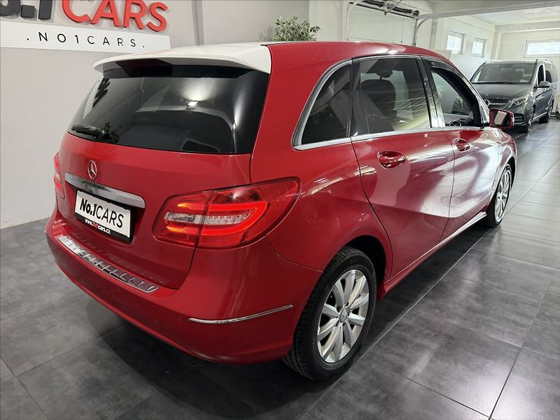 Mercedes-Benz Třídy B 1,8   CDi BI-XEN NAVI VÝHŘEV - fotka 5 z 40