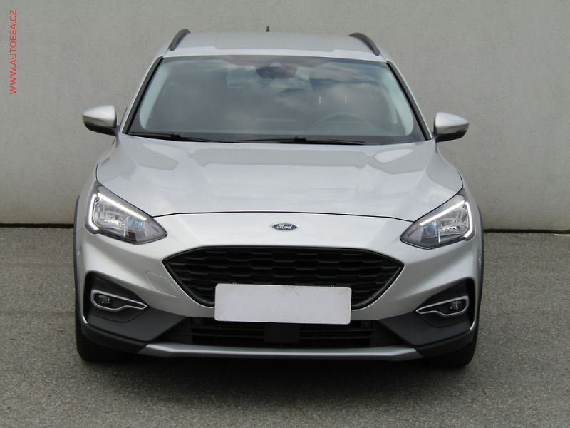 Ford Focus (2020) 1.5 TDCi, ST-Line, AT - fotka 2 z 3