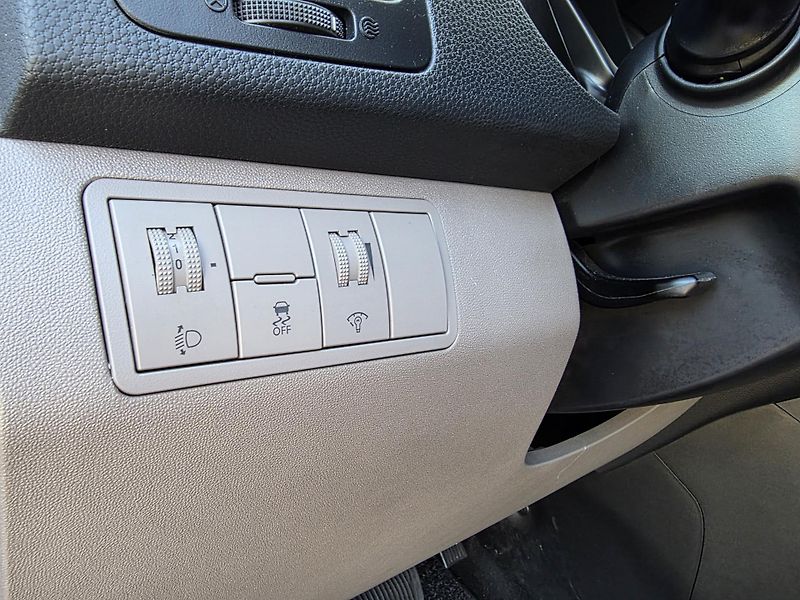 Hyundai ix20 1.6-AUTOMAT-1MAJITEL-92KW - fotka 28 z 35