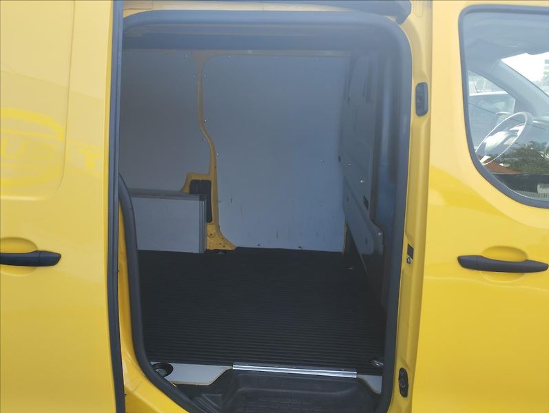 Peugeot Expert 2,0 HDi 90KW 4X4 - fotka 9 z 14