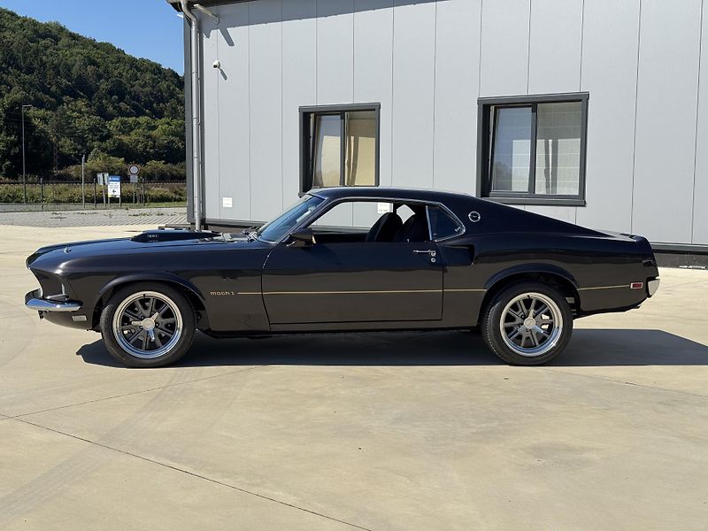 Ford Mustang  MACH 1 FASTBACK 351 WINDSOR V - fotka 3 z 50