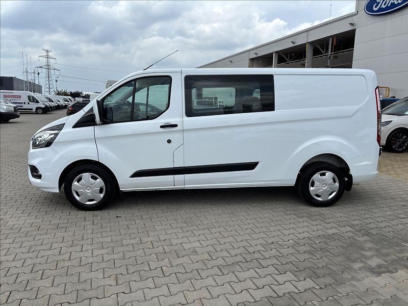 Ford Transit Custom 2,0 EcoBlue 96kW K.Van - fotka 2 z 32