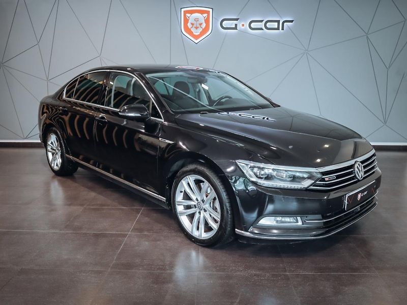 Volkswagen Passat 2.0TDI Highline 4M 176kW - fotka 2 z 29