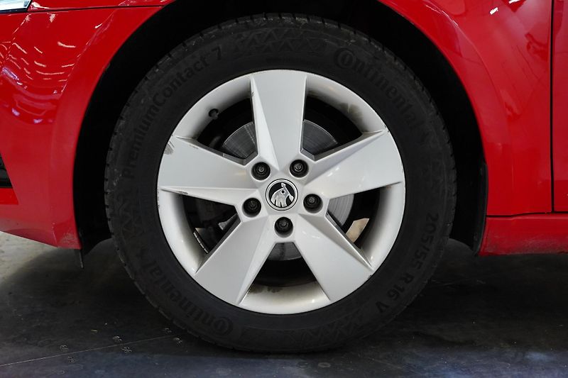 Škoda Octavia - fotka 10 z 25