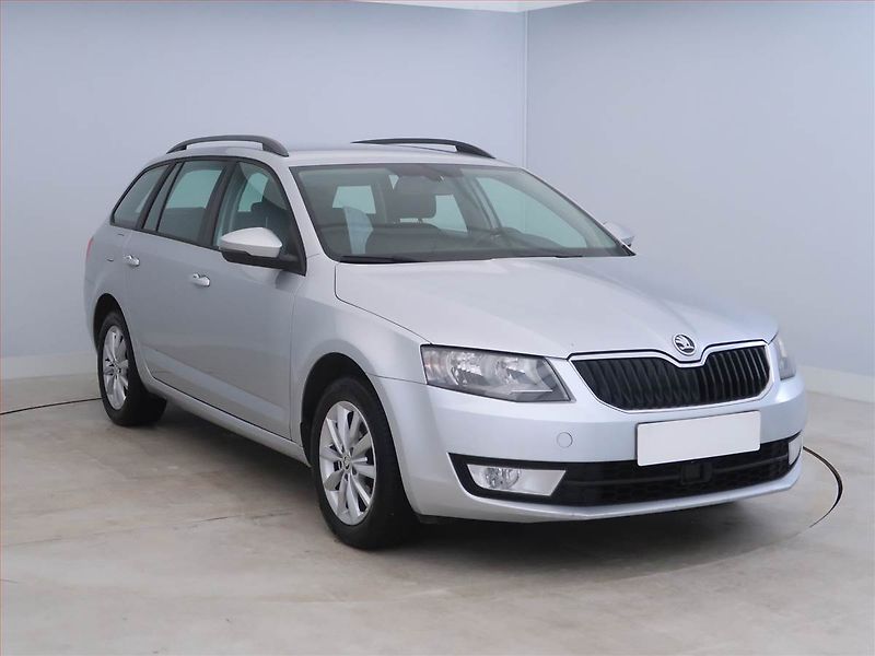 Škoda Octavia (2013) Ambition 1.6 TDI, Serv.kniha - fotografie inzerátu