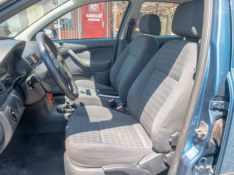 Škoda Octavia (2003) 1.6MPI 75KW – PO ROZVODECH - fotka 12 z 30