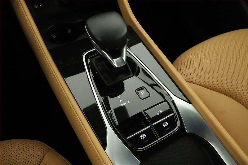 MG HS (2025) 1.5 TGI, EXCLUSIVE, AUTOMAT - fotka 13 z 17