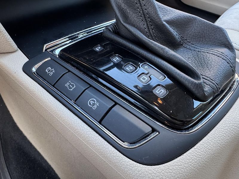 Škoda Superb 2.0TDI 4x4 125kW - fotka 19 z 22