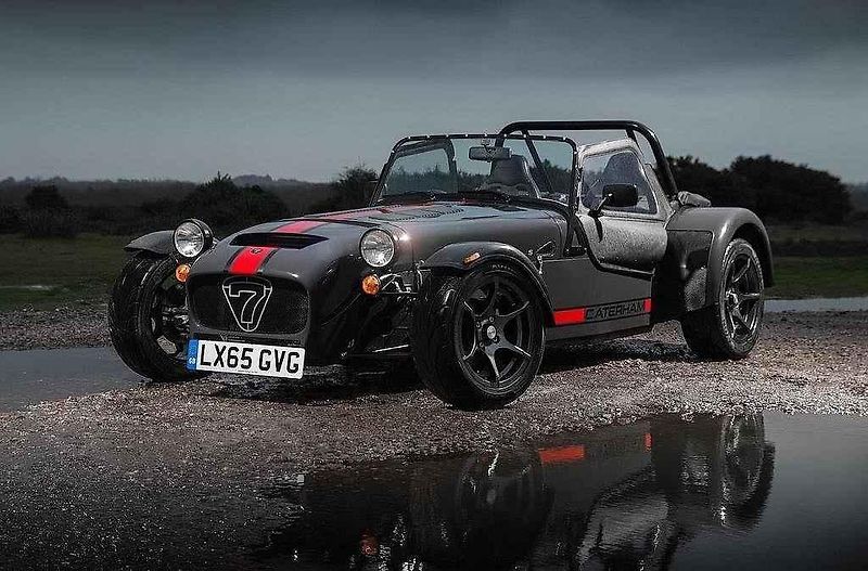 Caterham Seven 620S.