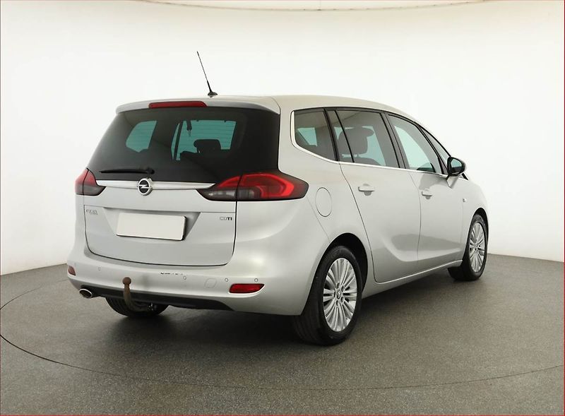 Opel Zafira (2016) 2.0 CDTI, Automat, 7 míst - fotka 5 z 21