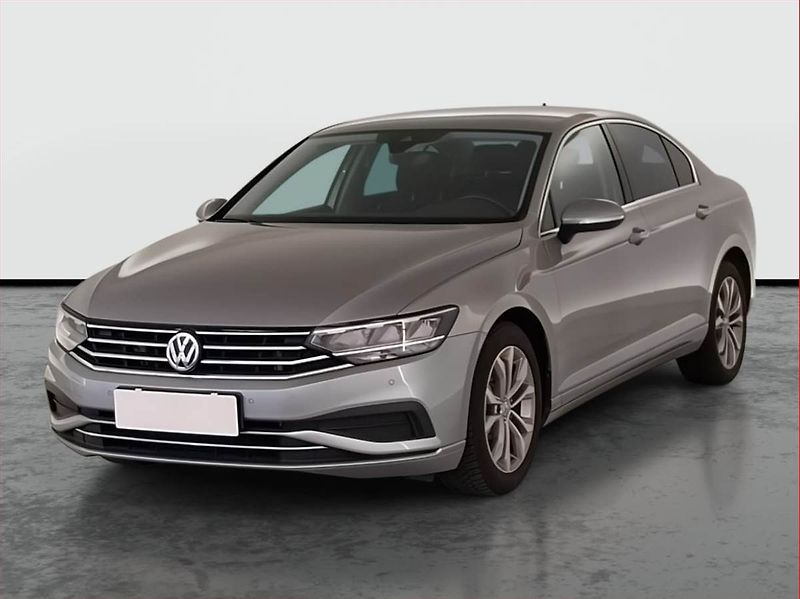Volkswagen Passat (2019) 1.5 TSI, Tempomat - fotka 2 z 24