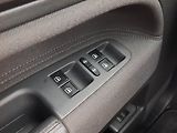 Volkswagen Touareg (2008) 2.5 R5 TDI, 4X4, Automat - náhled 20