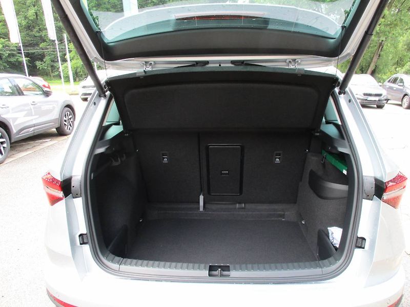 Škoda Karoq Top Selection 1,5TSI 110kW DSG - fotka 14 z 15