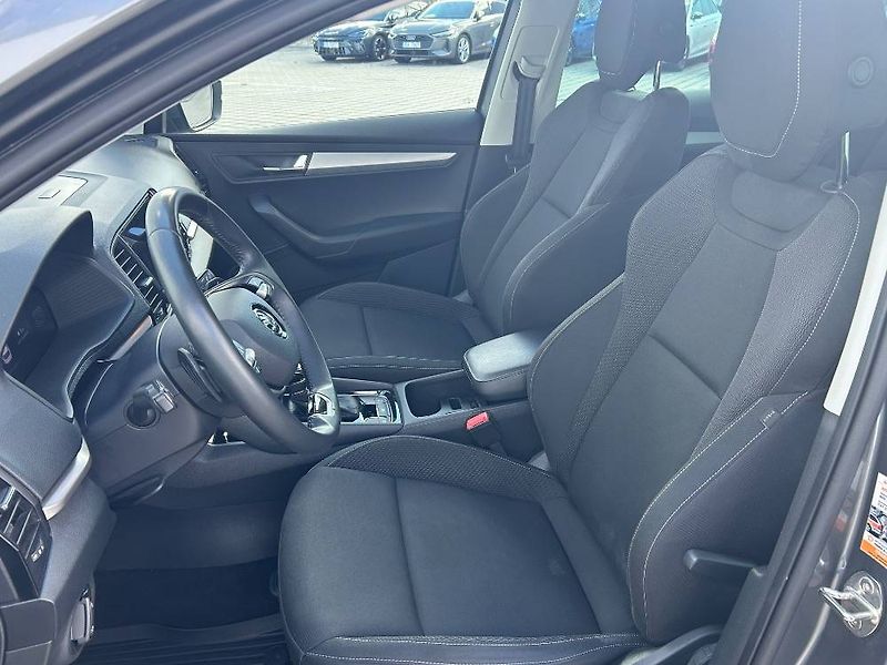 Škoda Karoq Fresh 7DSG 1,5TSI - fotka 6 z 24