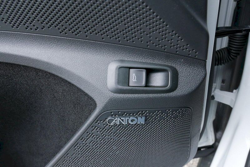 Škoda Elroq (2025) 85 (82kWh) 210 kW 1° Ultra Lod - fotka 21 z 32
