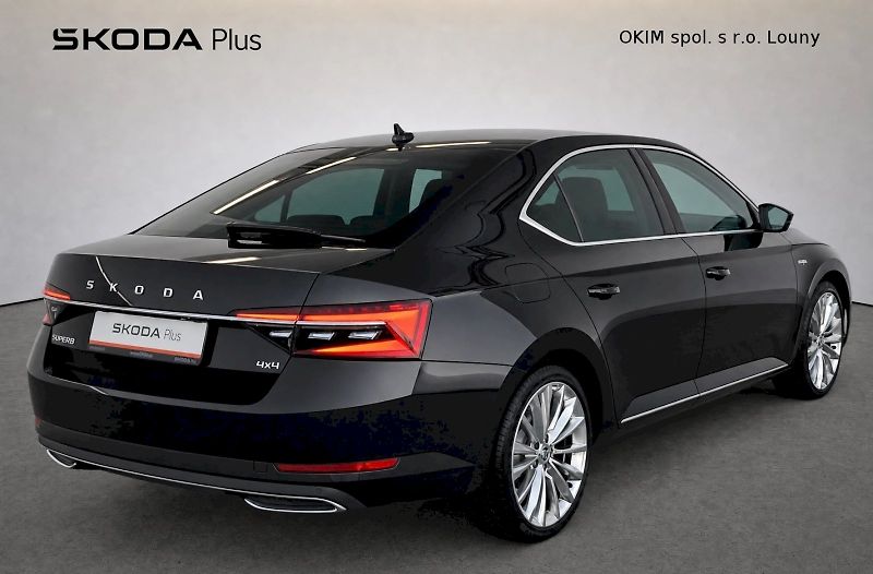 Škoda Superb (2020) L&K 2,0 Tdi 147 Kw 4x4 DSg - fotka 2 z 46