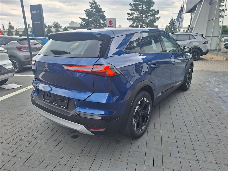 Mitsubishi Grandis 1,3   1.3 INVITE+ 6MT - fotka 6 z 16