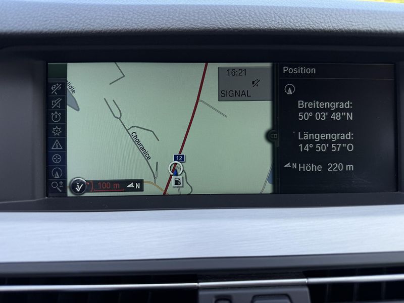 BMW Řada 5 530d (F11) M-paket 180kW - fotka 16 z 21