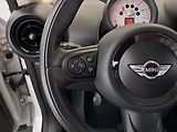 Mini Countryman (2014) Cooper D, Tempomat - náhled 15