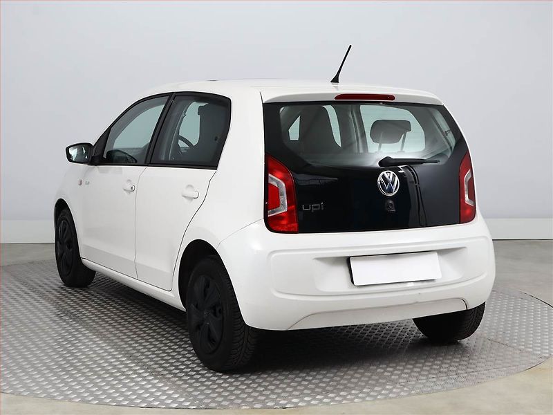 Volkswagen up! (2013) 1.0 MPI, Vyhř. sedaček - fotka 4 z 13