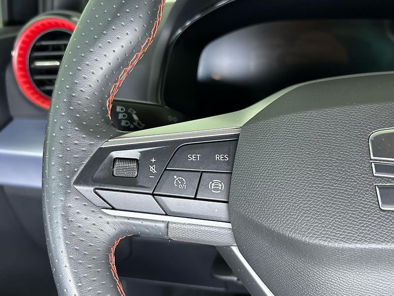 Seat Arona FR - fotka 22 z 27