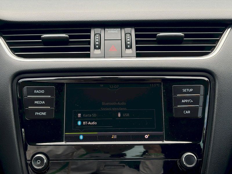 Škoda Octavia (2020) 1.6 TDI / 85kW / TOUR - fotka 26 z 29