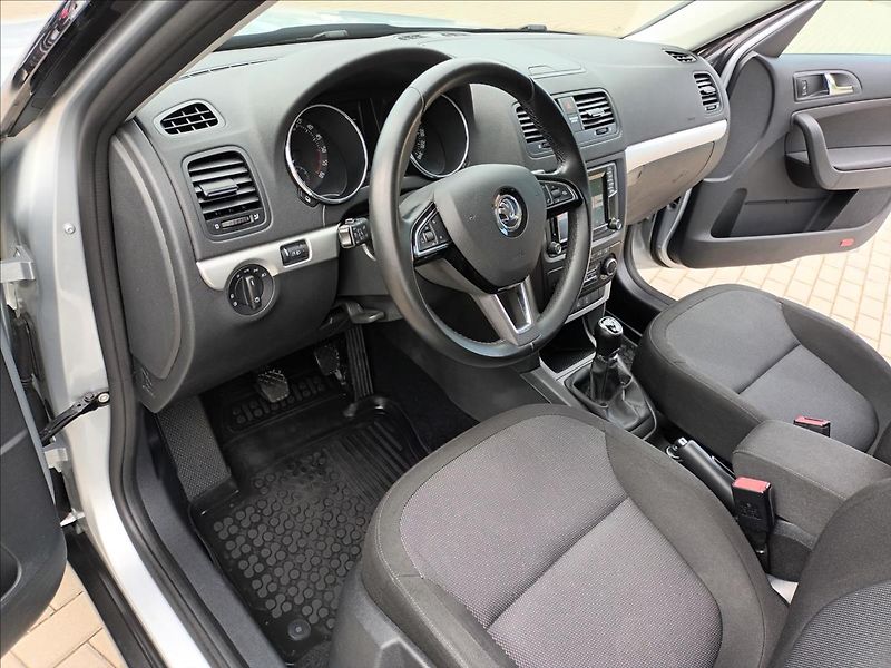 Škoda Yeti 2,0 TDI,81KW,4X4,DIGIKLIMA, - fotka 15 z 33