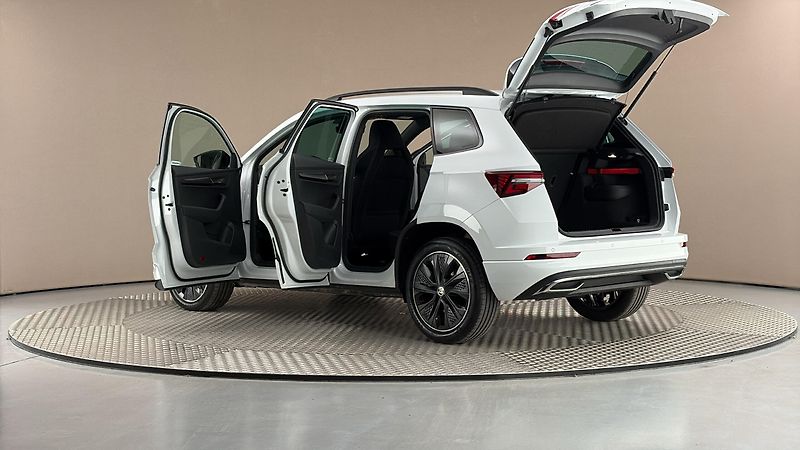 Škoda Karoq 1.5 TSI DSG Sportline - fotka 7 z 27