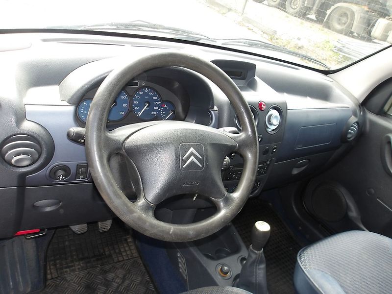 Peugeot Partner 1,6HDi 2xŠOUPAČKY - fotka 19 z 29