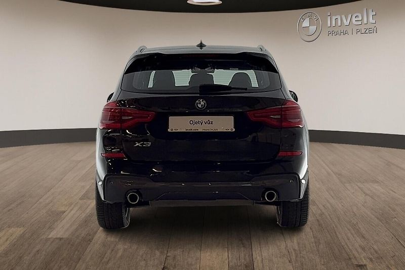 BMW X3 2.0i - fotka 4 z 26