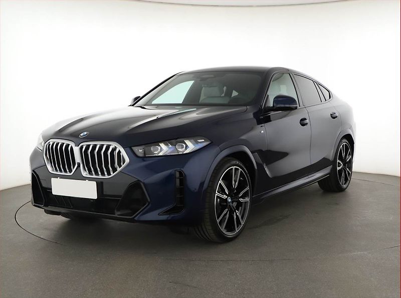 BMW X6 (2025) xDrive40i, M PAKET, KEYLESS - fotka 2 z 31