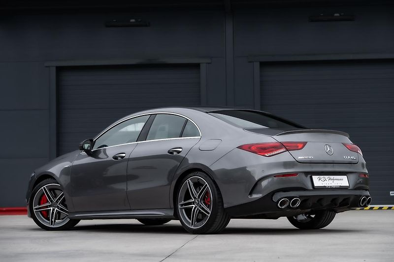 Mercedes-Benz CLA (2022) AMG CLA 45 s 4Matic+ - fotka 12 z 121