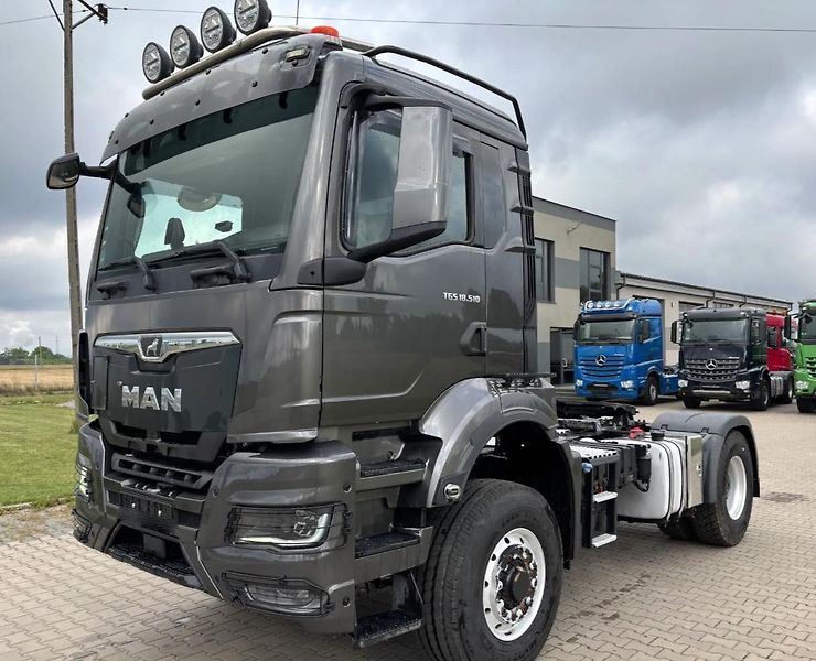 MAN TGX (2021) 18.510 4x4 hydraulika EURO 6 - fotka 2 z 21