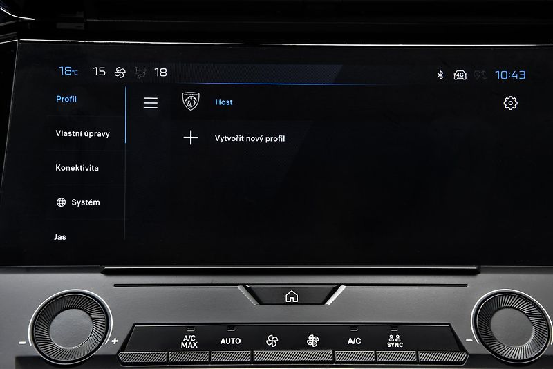 Peugeot 308 1.2 PureTech A/T,LED,TEMP,DPH - fotka 31 z 50