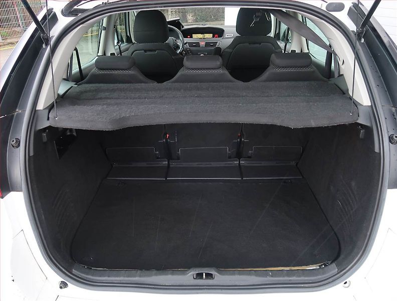 Citroën C4 Picasso (2011) 1.6 i, nová STK, dobrý stav - fotka 13 z 18