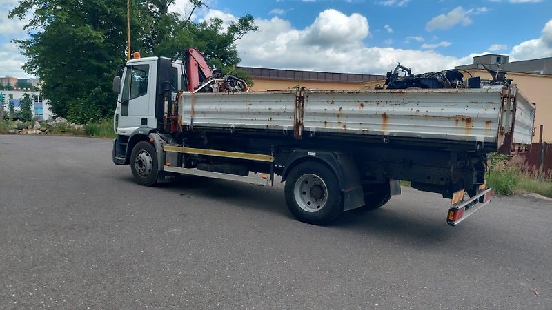 Iveco Eurocargo (2006) 120E21 sklápěč+ruka - fotka 5 z 16