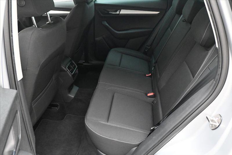 Škoda Karoq 2,0 TDI 85kW DSG VIRTUAL EL.KU - fotka 14 z 31