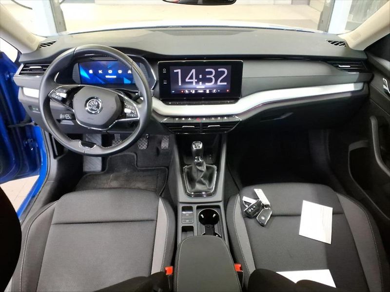 Škoda Octavia 2,0 TDI,TAŽNÉ,KEYLESS,MATRIX - fotka 5 z 11