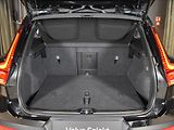 Volvo XC40 2,0 B3 PLUS Dark Bezklíč - náhled 10