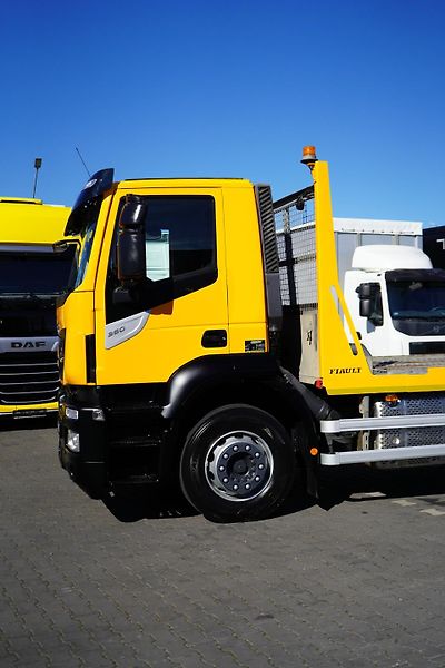 Iveco Stralis (2018) 360 / E 6 / ACC / 6 X 2 / LAWE - fotka 25 z 51