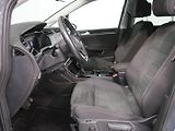 Volkswagen Touran (2023) HIGHLINE 2.0TDI DSG - náhled 13